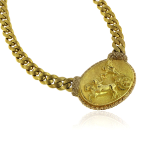 Collana in oro giallo e bianco, un perfetto equilibrio di eleganza e raffinatezza.
