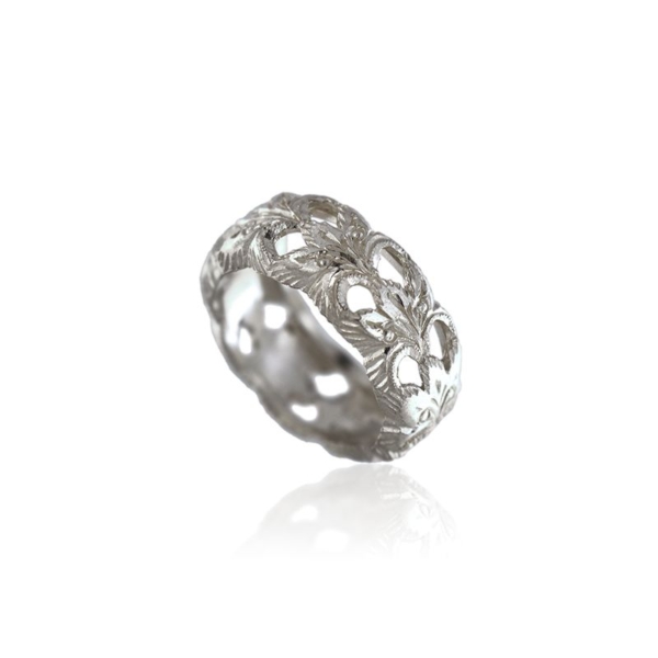 Giglio Bianco floral ring thin band