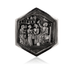 Formella la Medicina, simbolo di scienza e guarigione.