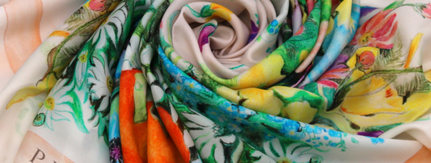 Foulard elegante e colorato