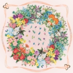 Foulard Primavera Perfetta rosa, simbolo di eleganza e romanticismo.