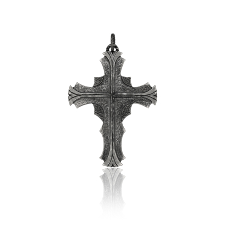 Croce Arcate Celesti doppia con finiture bugnate e traforate in stile gotico.